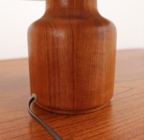 Image 1 of Lámpara de mesa de teca de Kirk Copenhagen