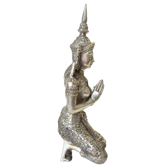 Versilbertes Thai Thepanom Engelspaar – Tempelwächter – 18 cm & 17 cm – Bildhauerei, Metal (photo 4 of 10)