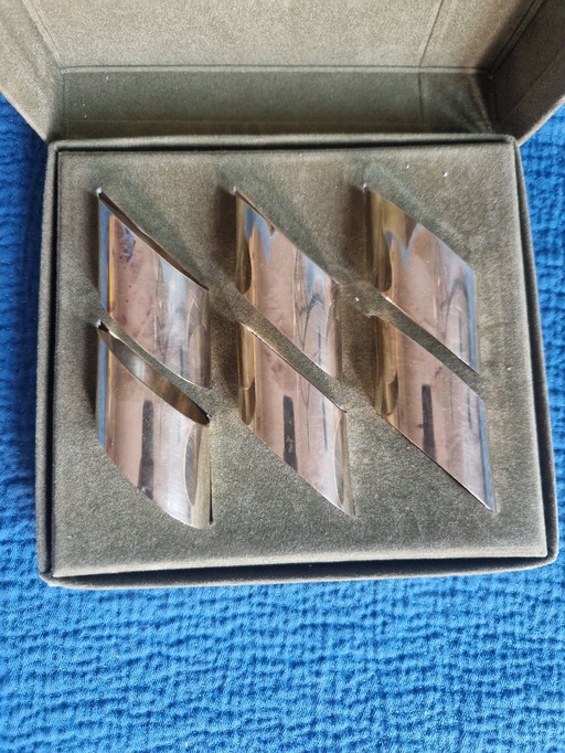 Brass napkin holder from the 1970s and 1980s, made in Italy.