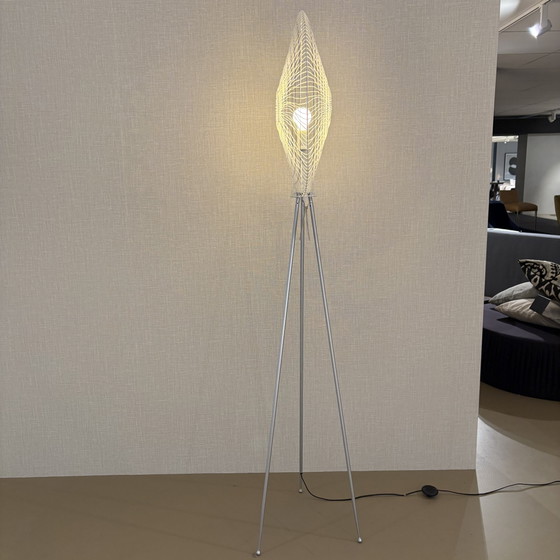 Halo Tripod Floor Lamp – Kenneth Cobon Pue, Floor lights, Other (photo 5 of 7)