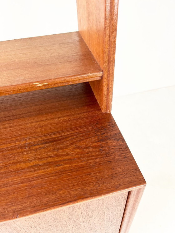 Image 1 of Libreria/credenza vintage in teak