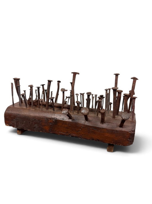 Objeto decorativo de arte pobre – decoratieve objecten, Iron, Wood