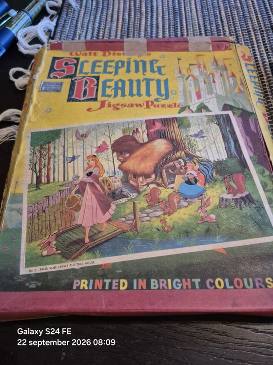 Walt Disney Puzzles – Welcome, Dekorative Objekte, Paper (photo 3 of 6)