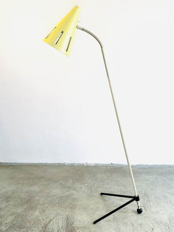 Image 1 of LAMPE DE SOL 'SUN SERIES' PAR H. BUSQUET POUR HALA ZEIST, PAYS-BAS Années 1950