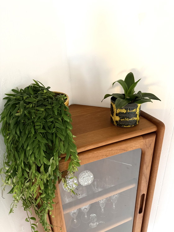 Image 1 of Vetrina vintage sospesa (ad angolo), Dyrlund '70