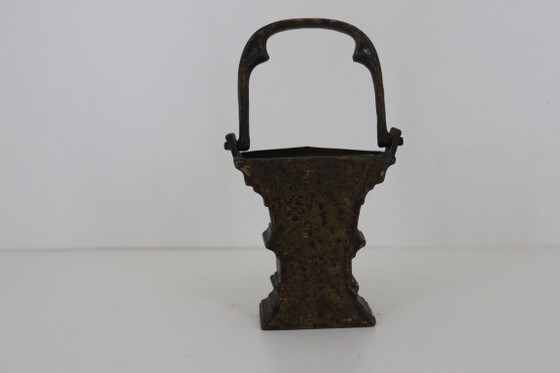Antieke Bronzen Wijwateremmer / Bedwijwaterbakje (Neogotiek) – Wanddecoratie (photo 3 of 7)