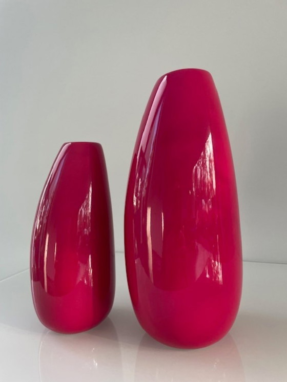 Image 1 of Set of 2 organic bright pink design vases