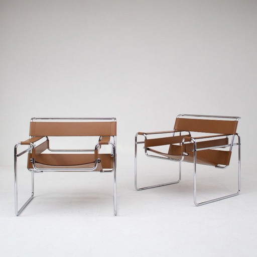 Marcel Breuer Wassily Chair in Cognac Leather