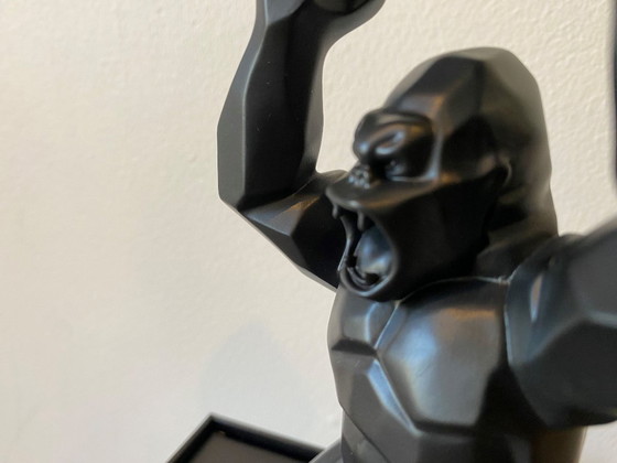 Image 1 of Kong Oil Spirit Noir Black Matte Edition by Richard Orlinski, new 2023