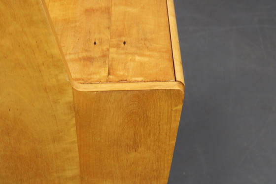 Image 1 of Nachtkastjes en ladekast met glazen legplank uit 1960, Tsjecho-Slowakije