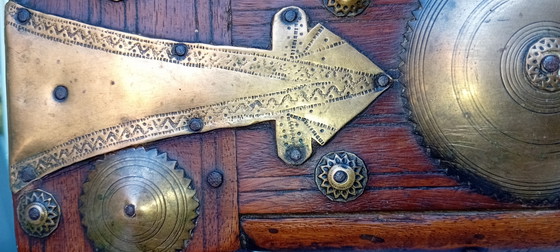 Authentic 19th century Rajasthani Bajot devotional table. – Decorative Objects, Other, Wood (photo 3 of 7)