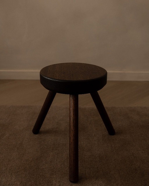 Vintage houten tripod kruk / stool van massief hout