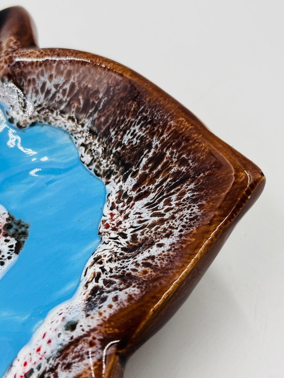 Image 1 of Plato de hojas azules de Vallauris