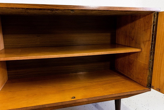 Image 1 of Credenza vintage in noce di Lfm, Polonia, anni '70