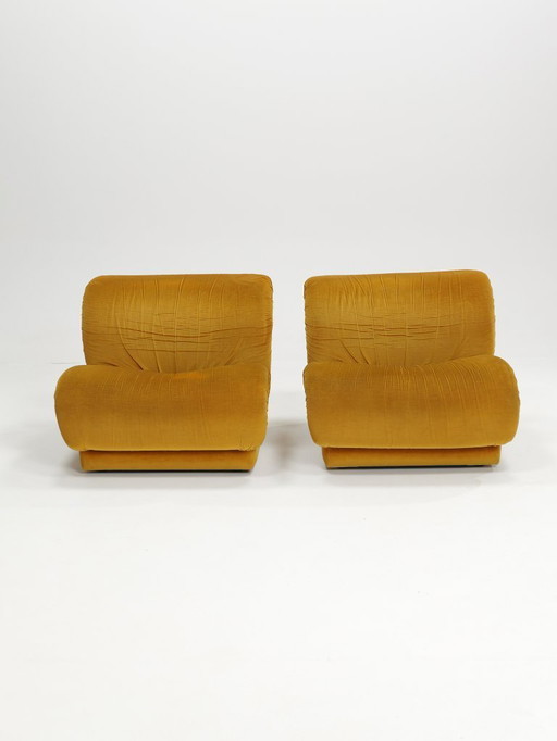 Par de sillones Doimo Salotti, década de 1970