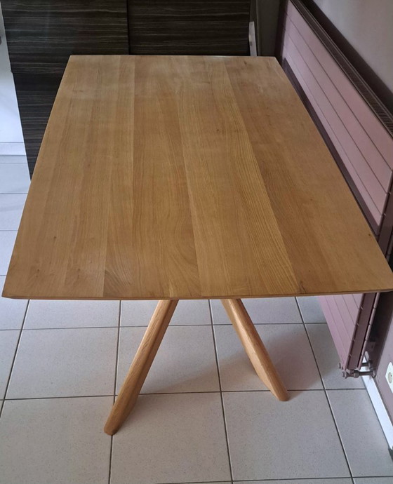 Image 1 of table à manger ethnique en forme de radeau