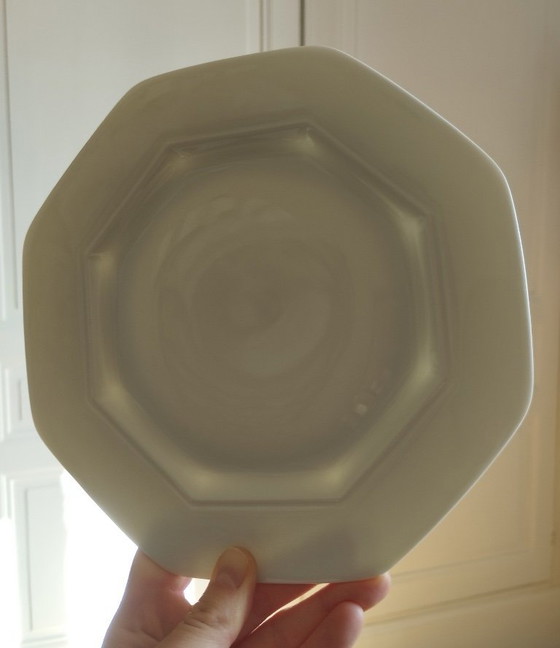 Image 1 of 12 assiettes à dessert octogonales en porcelaine de Limoges