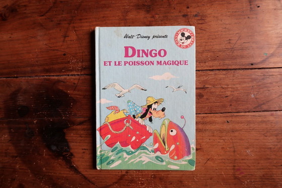 Image 1 of vintage Walt Disney Français Livre pour enfants « Dingo et le Poisson Magique », 1979 – 2C52