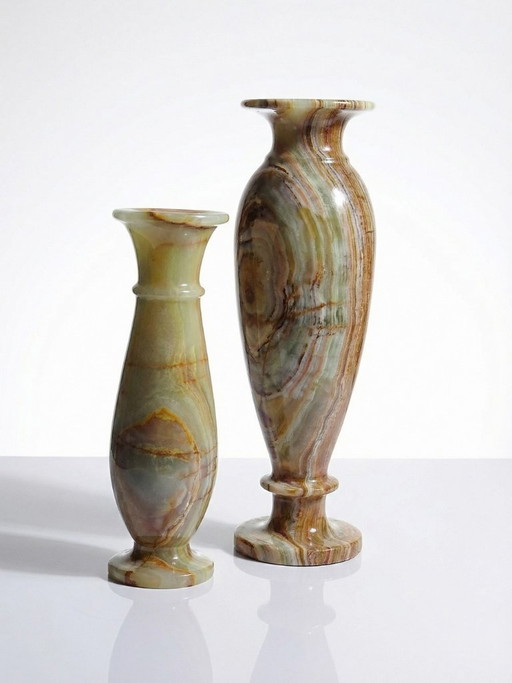 Duo de vases balustres vintages en onyx strié vert Italie mid-century