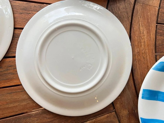 Image 1 of Set of 6 TRECI dinner plates Italy - Hand-painted porcelain vintage cherries