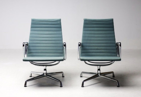 Image 1 of Set of 2 Hermen Miller Aluminum group EA116 Lounge Chairs
