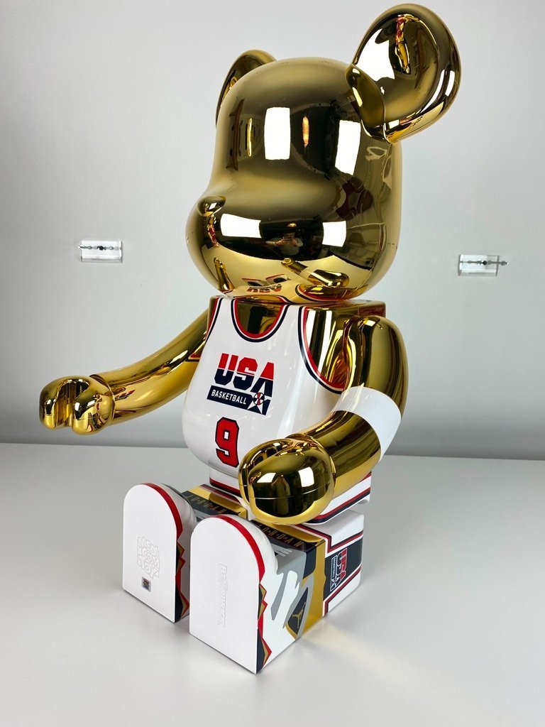 Bearbrick Michael Jordan 1992 Dream Team USA Trikot Gold Chrom