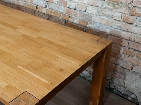 Image 1 of Table de salle à manger design en chêne