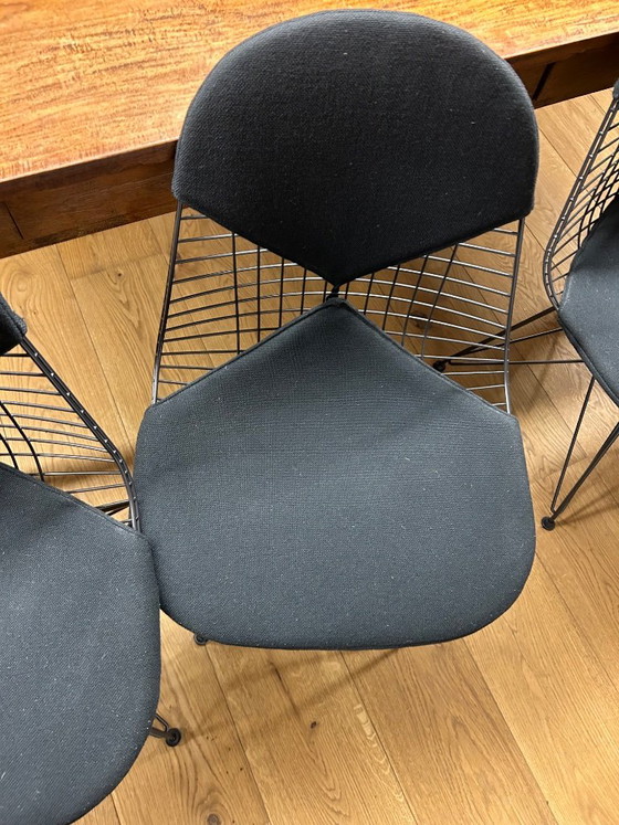 4x Vitra Wire Chair DKR-2 – Dining chairs, Metal, Textile (photo 3 of 9)