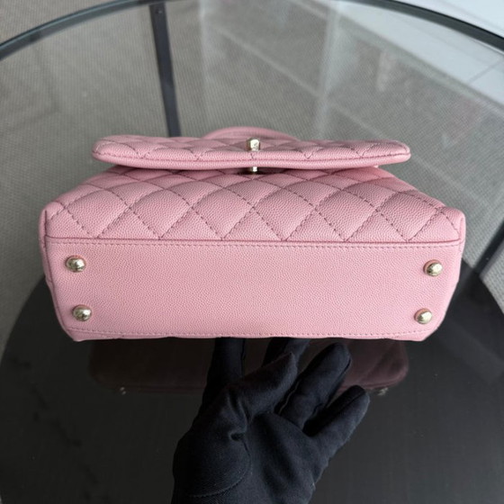 Image 1 of Chanel Coco Handle Small - Collection Caviar matelassé rose et or