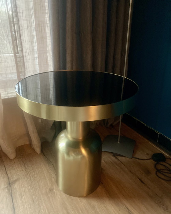 Image 1 of Mesa auxiliar Ovo de Salt & Pepper