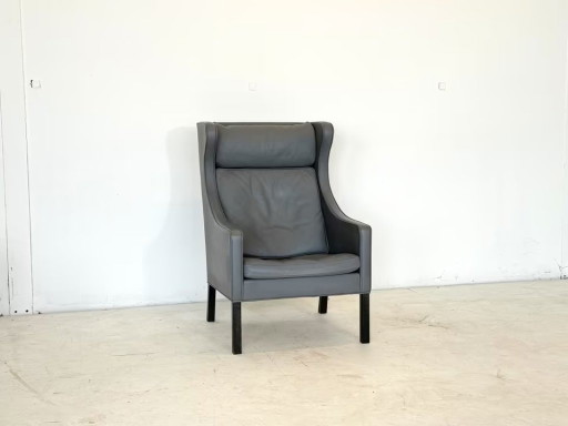 Borge Mogensen fauteuil en cuir oreilles tabouret Fredericia 2204 fauteuil à oreilles