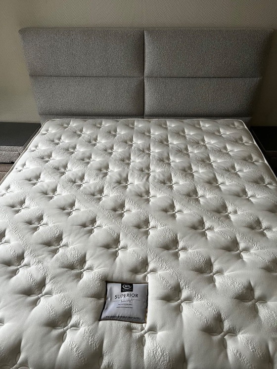 Image 1 of Serta boxspring 180x210