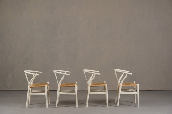 Image 1 of Sedia "Ch 24" di Hans J. Wegner per Carl Hansen & Son, Danimarca, anni '60.