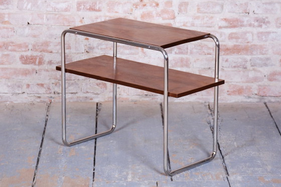 Table d'appoint Bauhaus restaurée, noyer, acier chromé, polonaise, tchèque, années 1930 – Tables d'appoint (photo 3 of 8)