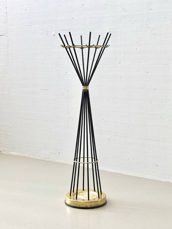 Image 1 of Armoire pivotante italienne avec éléments en laiton, Italie des années 1950