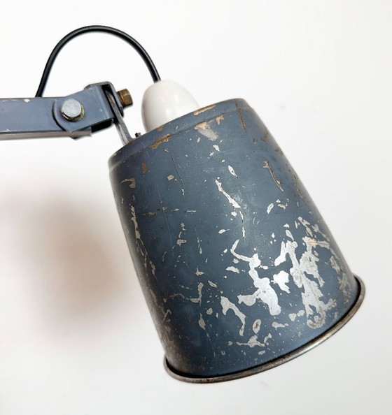 Image 1 of Industriële grijze verstelbare wandlamp van Memlite, jaren 60