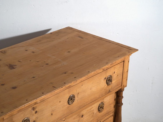 Antique solid pine chest of drawers – Rustic European dresser – circa 1900 – Metal (photo 11 of 40)