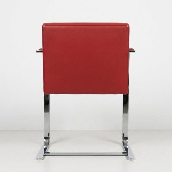 Image 1 of BRNO Modernistische rode fauteuil toegeschreven aan Ludwig Mies van der Rohe - Knoll International