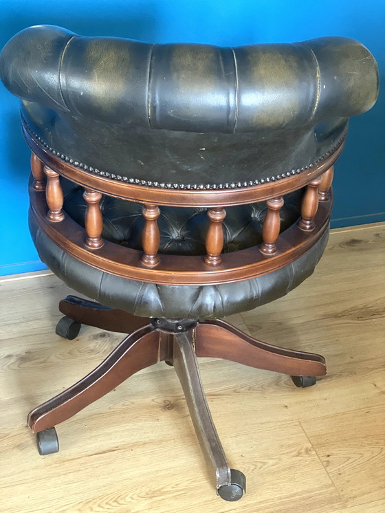 Image 1 of Silla de oficina clásica de cuero