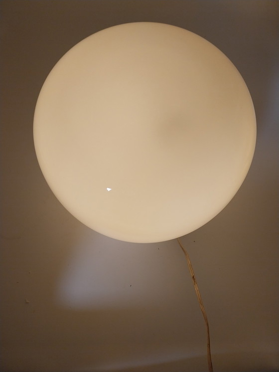 Image 1 of 1 x verrerie de vianne opaline tafellamp zgn. Sqircle vorm