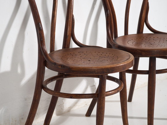 Pair of antique Viennese chairs (c.1920). Set of 2 pieces #2 – Dining chairs (photo 20 of 40)