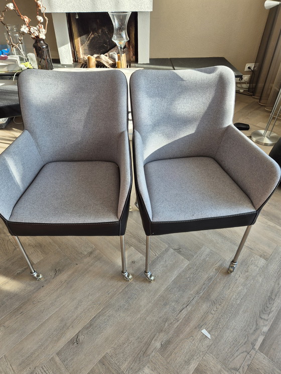 Image 1 of Bert Plantagie dining table with 6 chairs