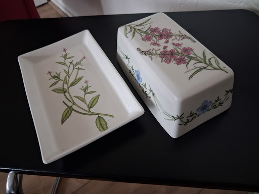 Portmeirion The Queens hidden garden, botervloot