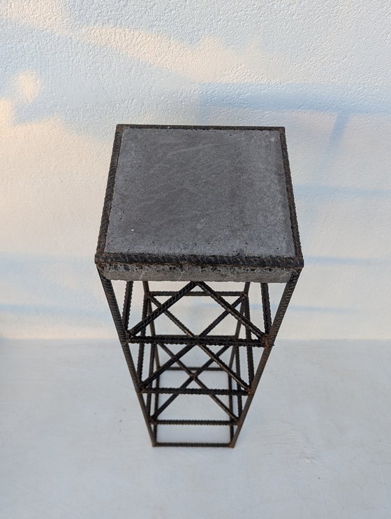 Image 1 of Präsentationstisch – Brutalistischer Stil – Skulpturales Möbelstück