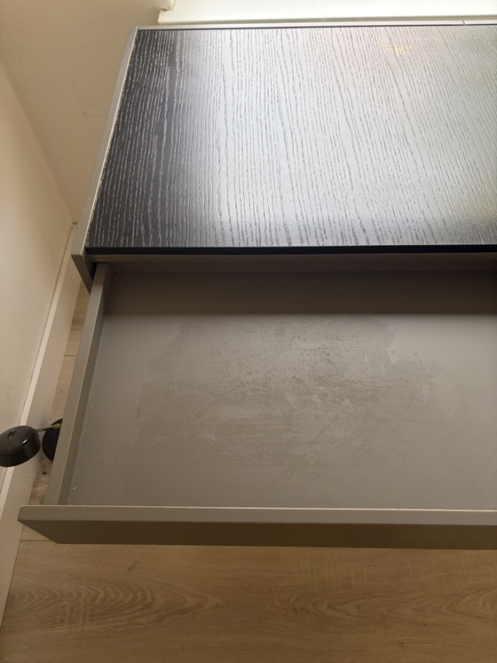 Image 1 of Escritorio Minotti Close original