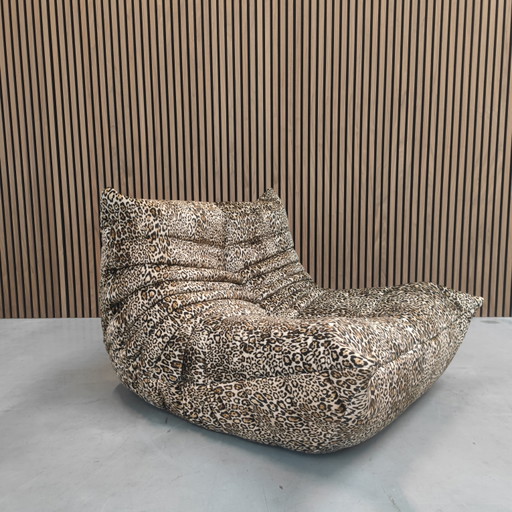 Ligne Roset Togo Einsitzer | Pierre Frey Textilien
