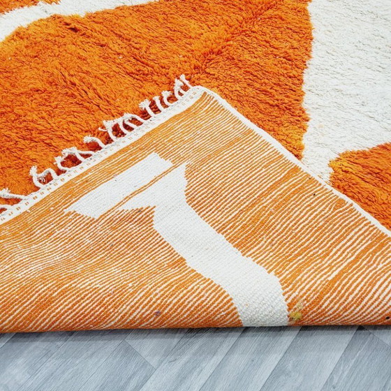 Image 1 of Alfombra bereber marroquí naranja de 200 cm x 250 cm.