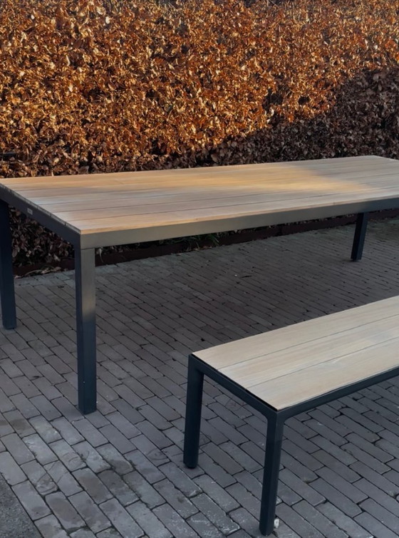 Image 1 of Tribù - outdoor set: eettafel (265cm) met 8 stoelen