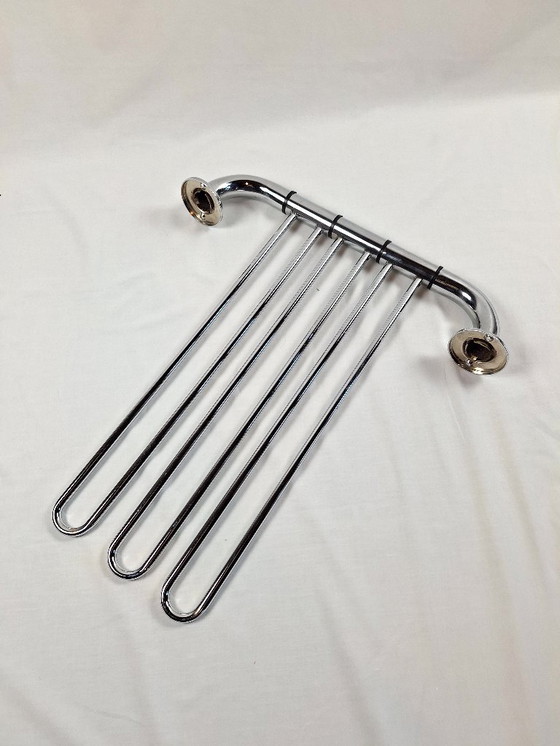 Image 1 of Porte Manteau / Serviette Chrome