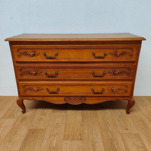 Vintage wooden Queen Anne chest of drawers, sideboard, chest of drawers